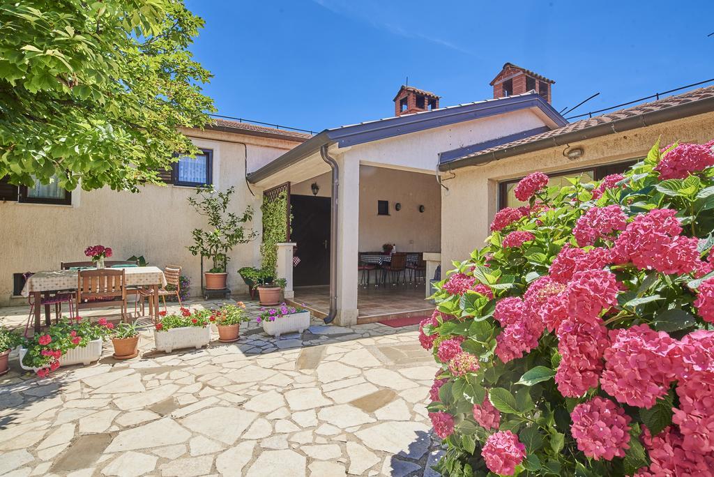 B&B Carmela Umag Extérieur photo